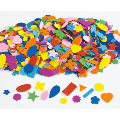 Penové tvary vo vedierku