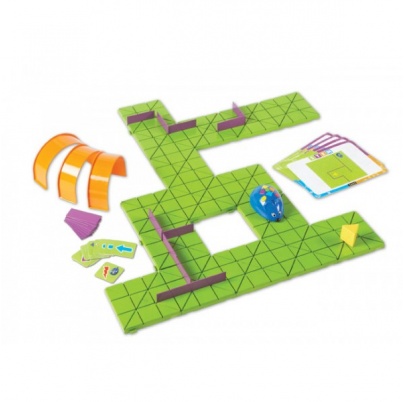 Robotická myš s bludiskom