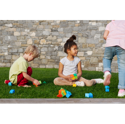 Magnetické tvary 128