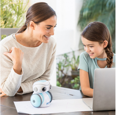 Programovateľný kresliaci robot Artie 3000