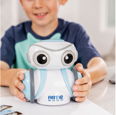 Programovateľný kresliaci robot Artie 3000